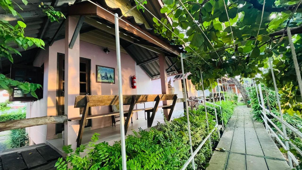 Moon River Resort Phimai Exterior foto